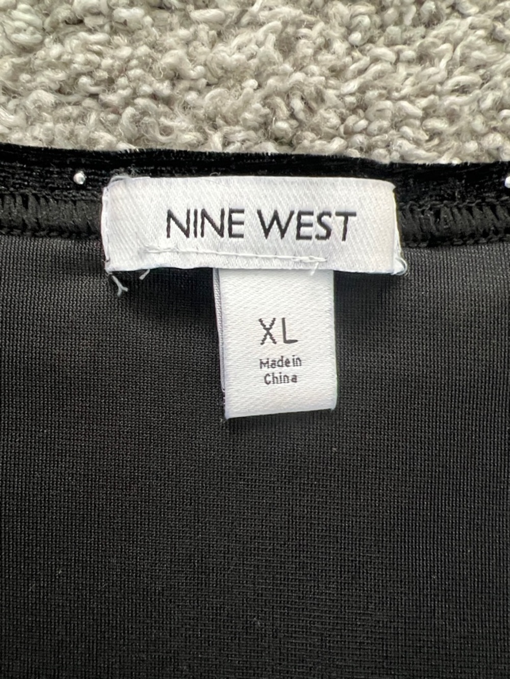 Nine West Faux Wrap Dress Black Velour w/ Tiny Silver Beads & Tie Belt - Size XL - Picture 6 of 13